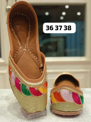 designer punjabi jutti for women