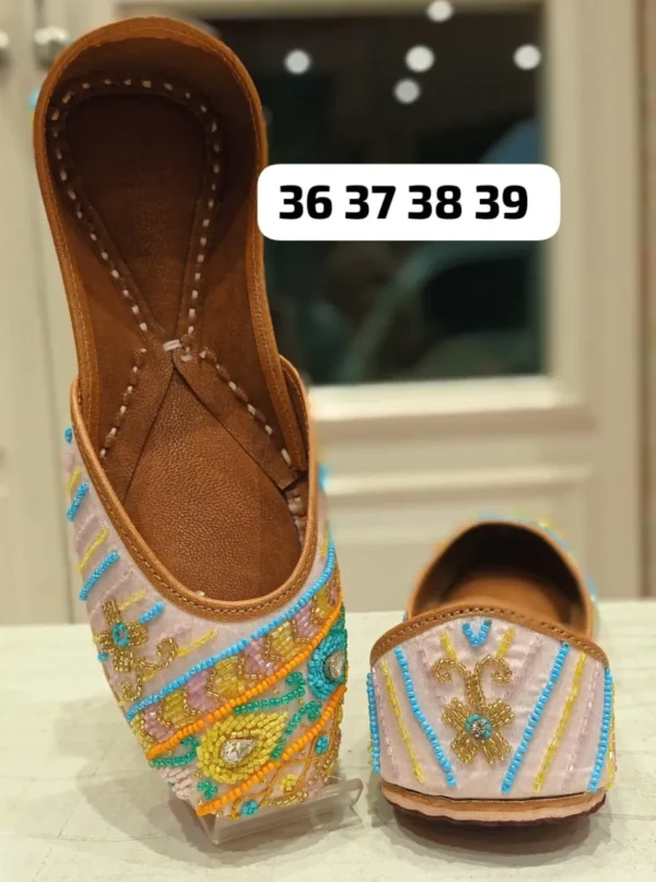 designer punjabi jutti for women