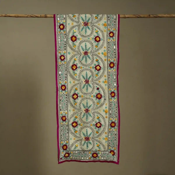Ranihati Chanderi Silk Phulkari Stole - Product ID: 56
