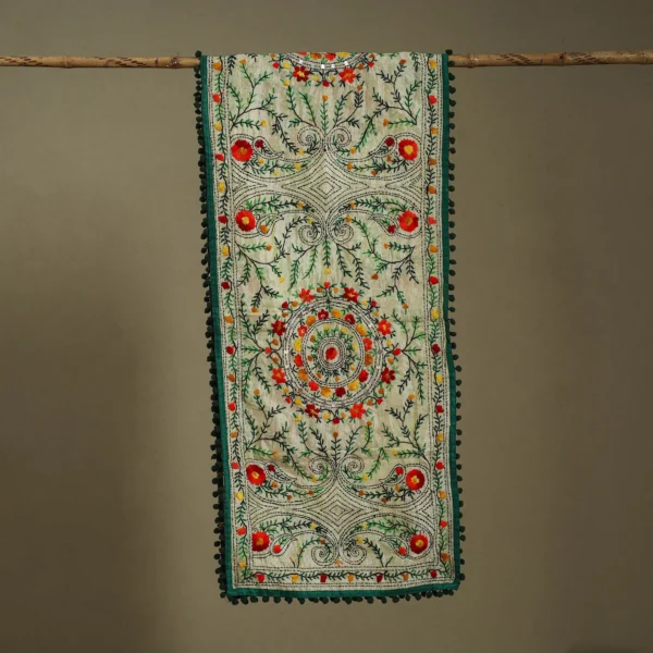 Ranihati Chanderi Silk Phulkari Stole - Product ID: 60 - Image 2