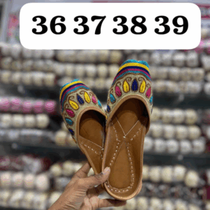 Golden Base Punjabi Jutti For Women