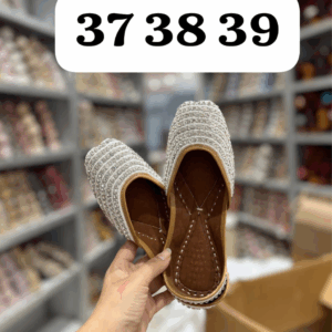 Ivory Pearl Embellishment Punjabi Jutti For Women