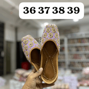 Lavender & Gold Punjabi Jutti For Women