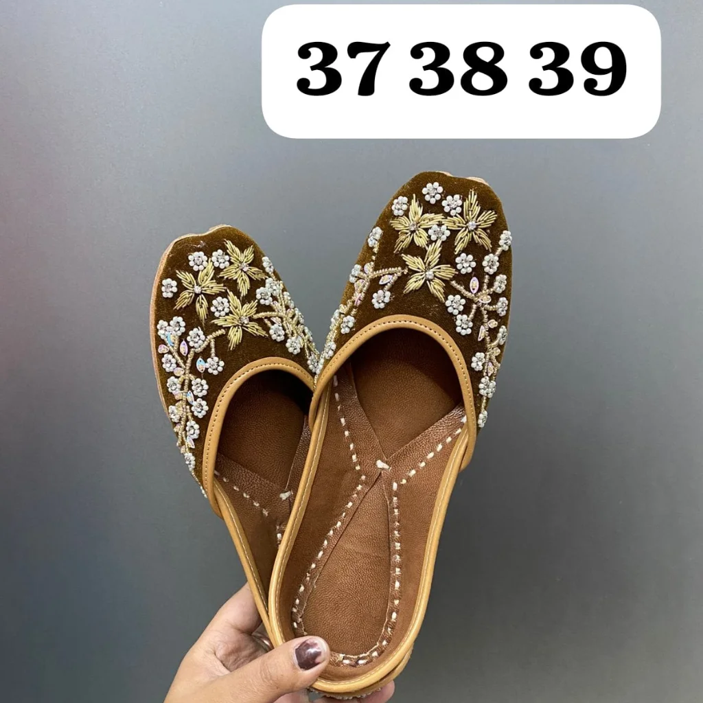 Velvet Coffee Gold Punjabi Jutti For Women